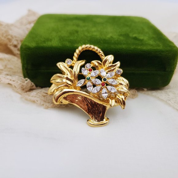 Vintage Flower Basket Brooch Bouquet, Gold tone Plant Pin - Picture 4 of 9